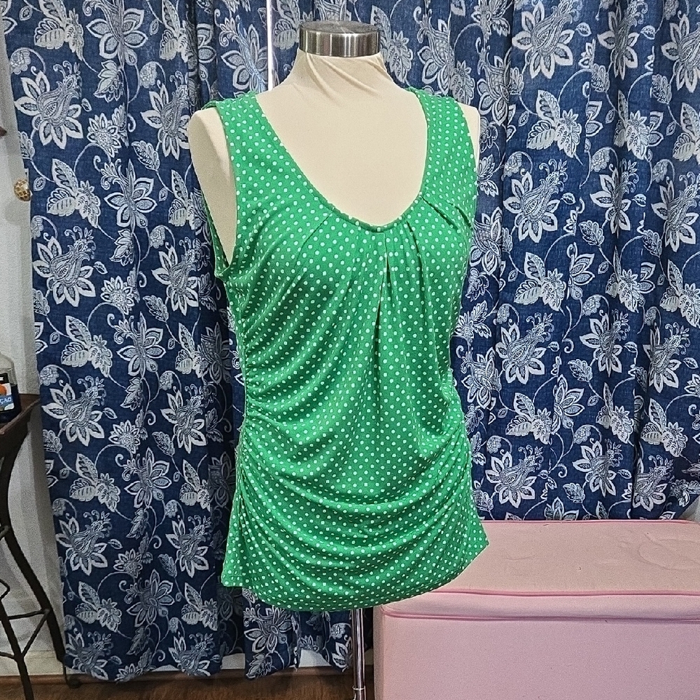 New York & Company Green Polka Dot Tank Top